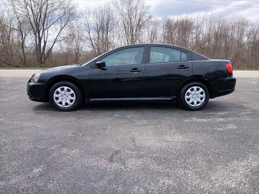 2010 Mitsubishi Galant Base
