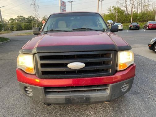Red 2007 Ford Expedition EL XLT