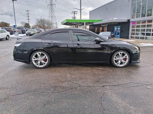 2012 Nissan Maxima SV