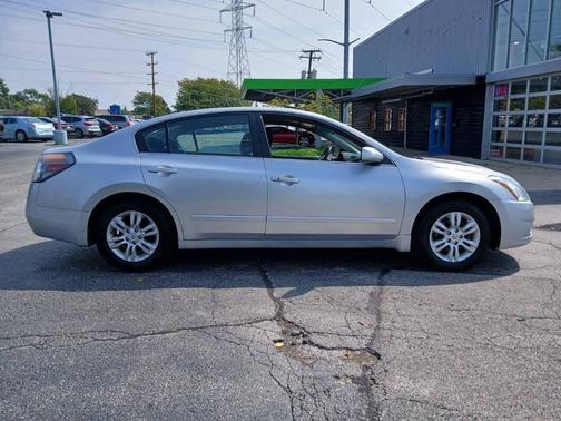 2010 Nissan Altima 2.5 S
