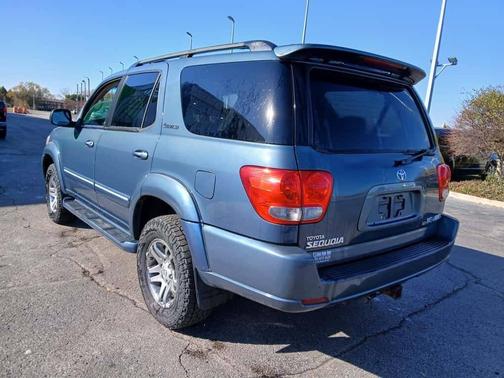 2005 Toyota Sequoia Limited