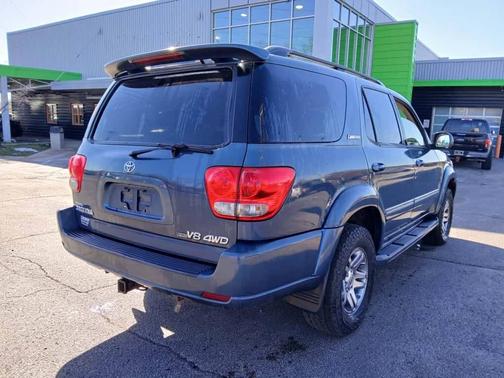 2005 Toyota Sequoia Limited