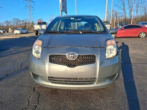 2007 Toyota Yaris Base