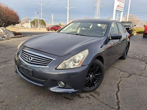 2010 INFINITI G37x Base