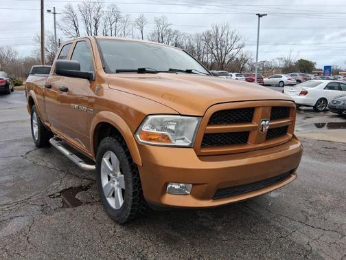 2012 RAM 1500 Express 4x4 4dr Quad Cab 6.3 ft. SB Pickup