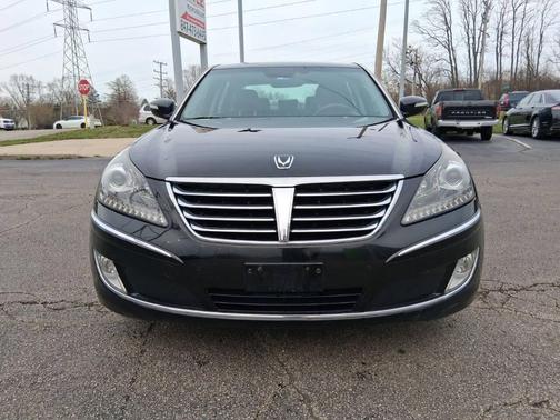 Black Noir Pearl 2012 Hyundai Equus Signature