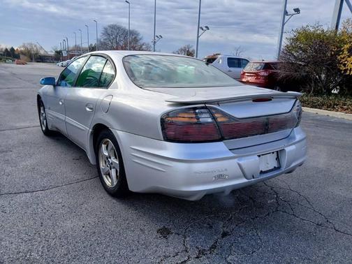 2002 Pontiac Bonneville SSEi 4dr Supercharged Sedan