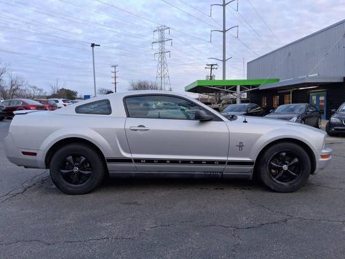 Silver 2007 Ford Mustang Deluxe