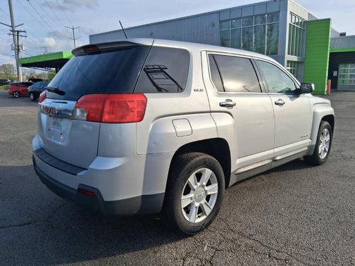 Silver 2013 GMC Terrain SLE-1