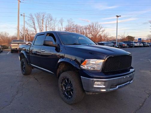 2012 RAM 1500 Big Horn 4x4 4dr Crew Cab 5.5 ft. SB Pickup