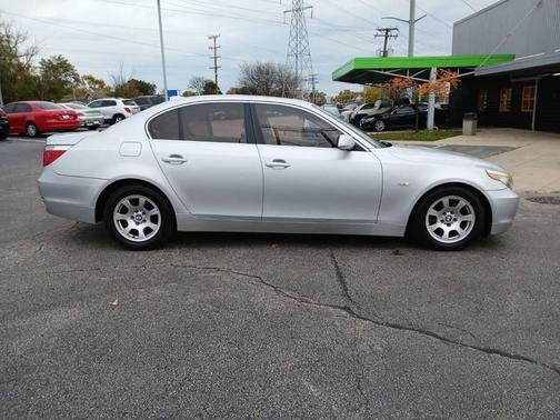 2004 BMW 525 i