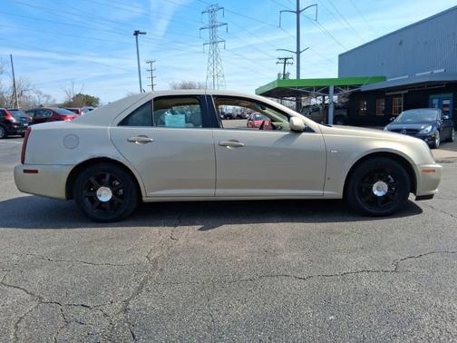 Gold 2007 Cadillac STS V6