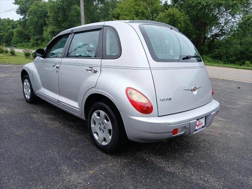 2009 Chrysler PT Cruiser Base 4dr Wagon
