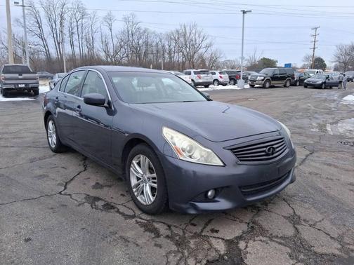 2010 INFINITI G37x Base
