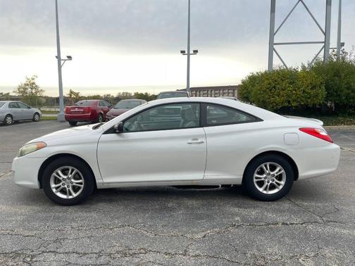 2005 Toyota Camry Solara SE