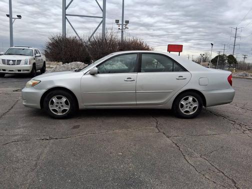 2003 Toyota Camry LE V6