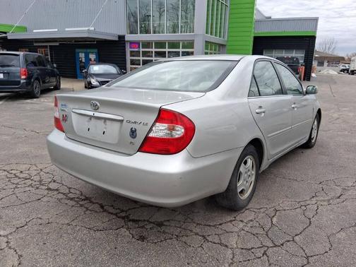2003 Toyota Camry LE V6