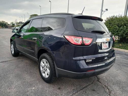 2017 Chevrolet Traverse LS