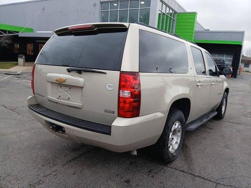 2012 Chevrolet Suburban 1500 LT