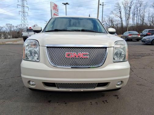 2014 GMC Yukon XL Denali