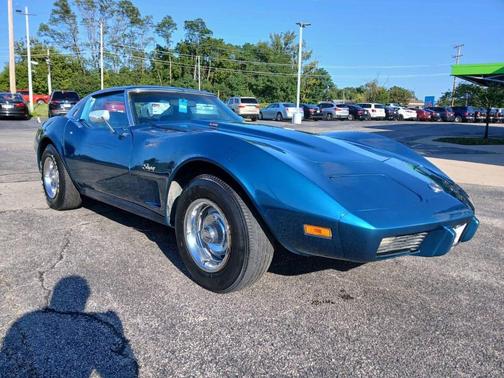 1975 Chevrolet Corvette Base