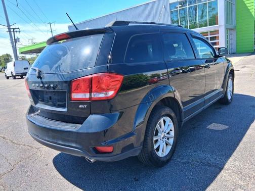 Black 2017 Dodge Journey SXT