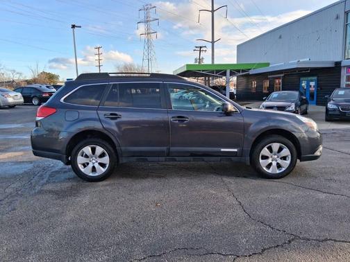 2010 Subaru Outback 2.5 i Premium