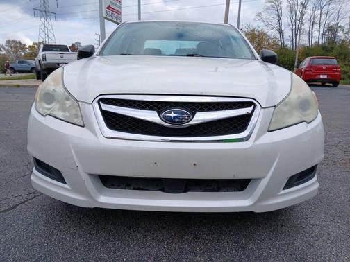 2010 Subaru Legacy Base