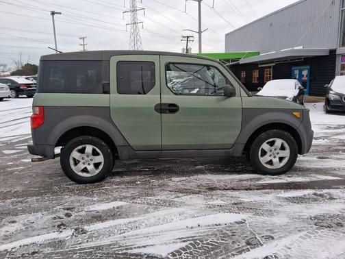 2004 Honda Element EX AWD 4dr SUV w/Side Airbags