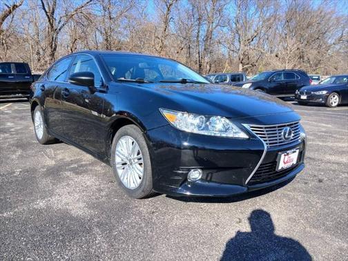 2015 Lexus ES 350 Crafted Line