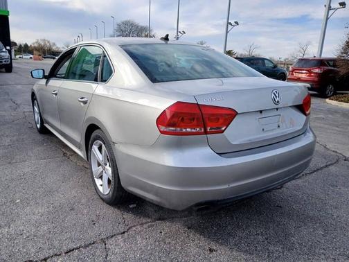2013 Volkswagen Passat 2.5 SE