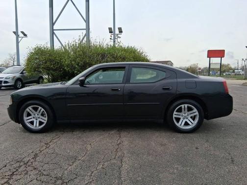 Black 2007 Dodge Charger SE