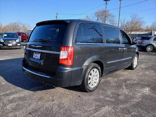 2015 Chrysler Town & Country Touring