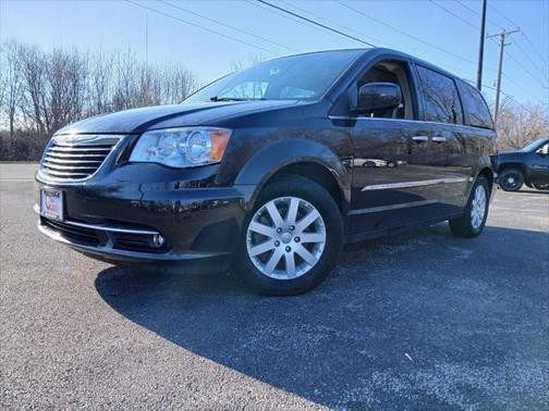 2015 Chrysler Town & Country Touring
