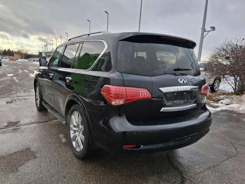 2011 INFINITI QX56 Base