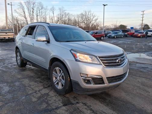 2017 Chevrolet Traverse 2LT