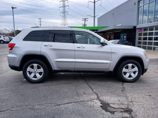2011 Jeep Grand Cherokee Laredo