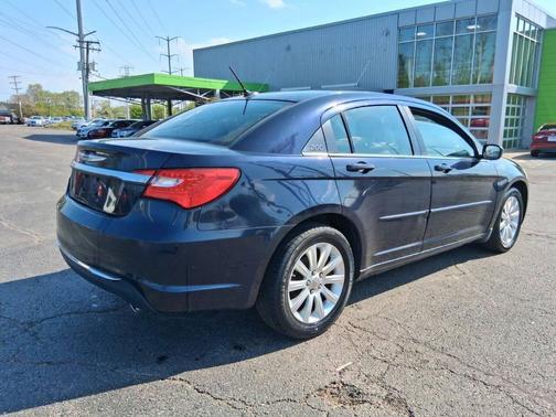 Black 2012 Chrysler 200 Touring