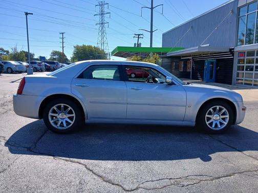 2007 Chrysler 300C Base