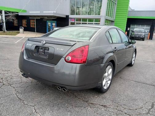 2006 Nissan Maxima SE