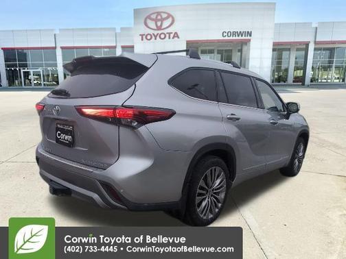 2021 Toyota Highlander Platinum