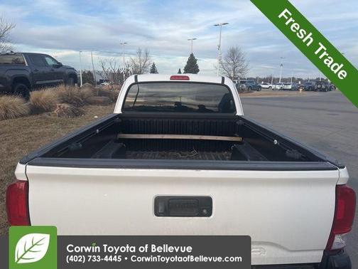 2016 Toyota Tacoma SR