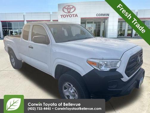 2016 Toyota Tacoma SR