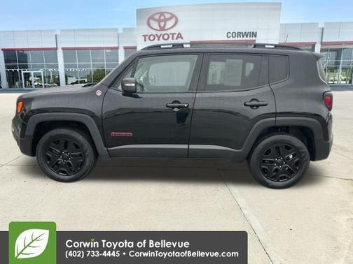 Black 2018 Jeep Renegade Trailhawk