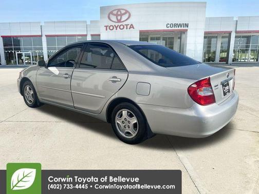 2003 Toyota Camry LE V6