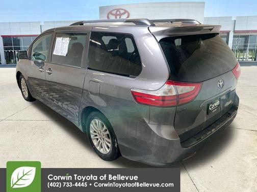 2015 Toyota Sienna XLE