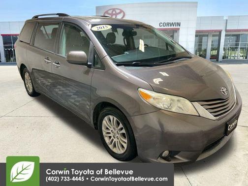 2015 Toyota Sienna XLE
