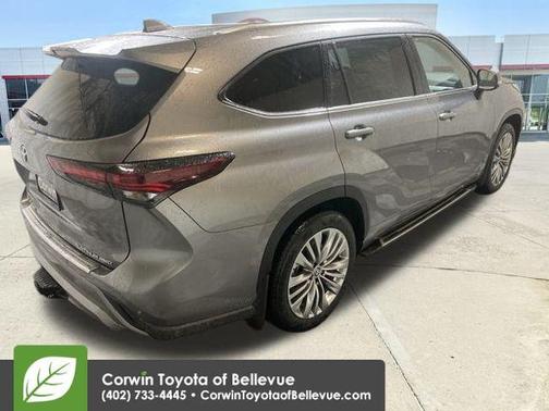 2026 Toyota Highlander Platinum