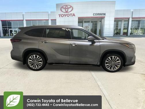 2026 Toyota Highlander Platinum