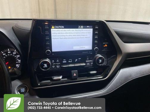 2022 Toyota Highlander LE